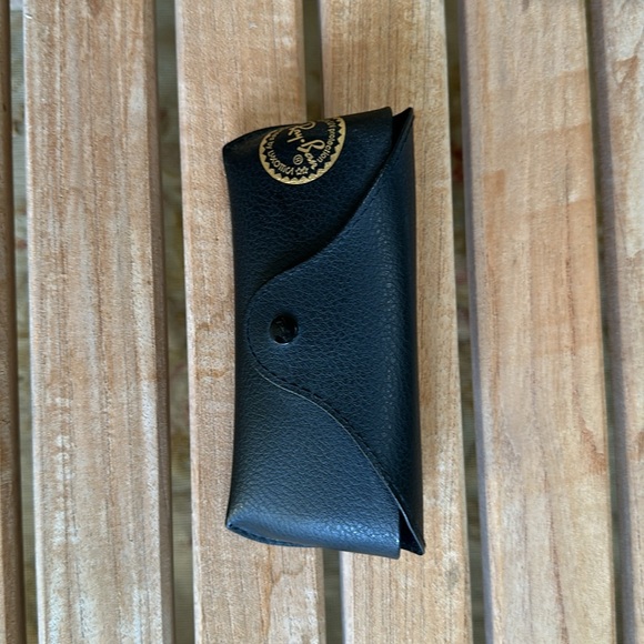 Raybans - Picture 4 of 4